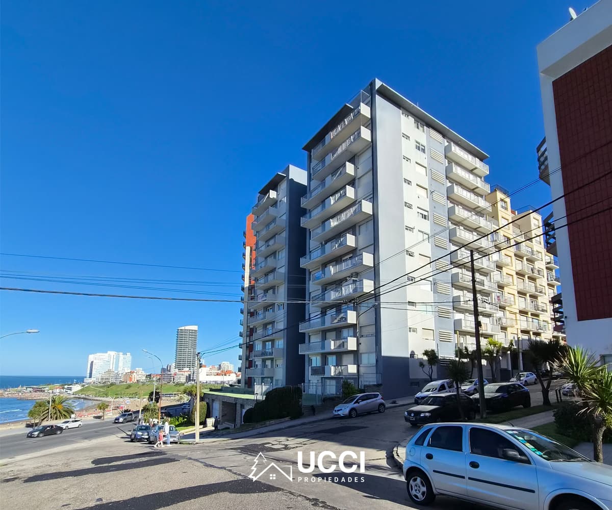 Venta Departamento 4 ambientes con vistas directas al mar | Playa Varese | Alt Brown 700 , Edificio Ameltoy 7mo piso